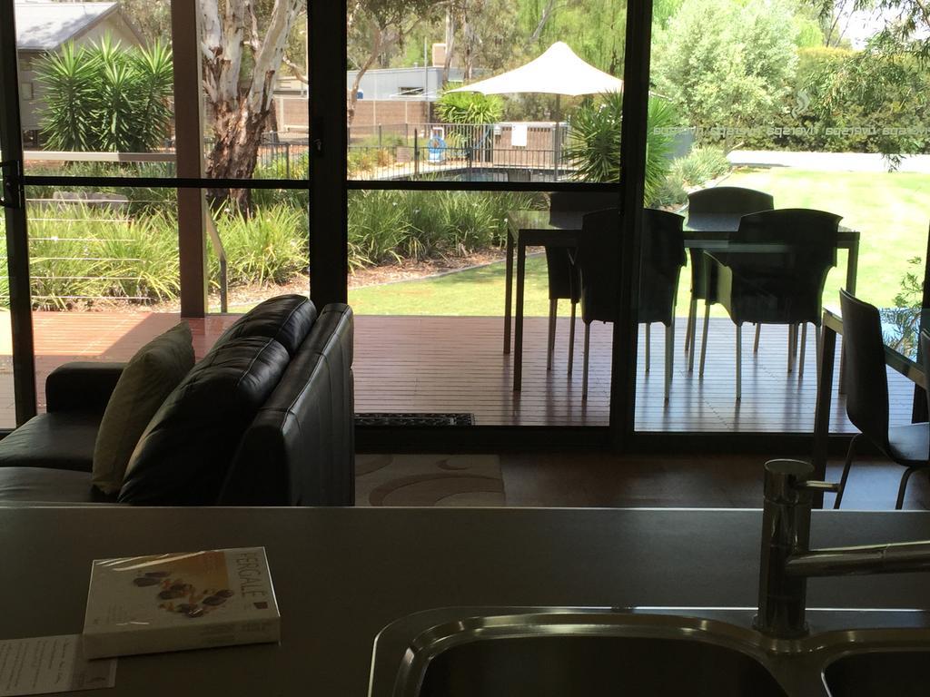 Riverspa Apartments Moama Exterior photo
